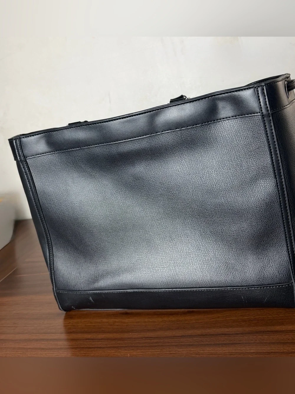 KARL LAGERFELD Paris Black Tote Shoulder Bag – Pre-Owned